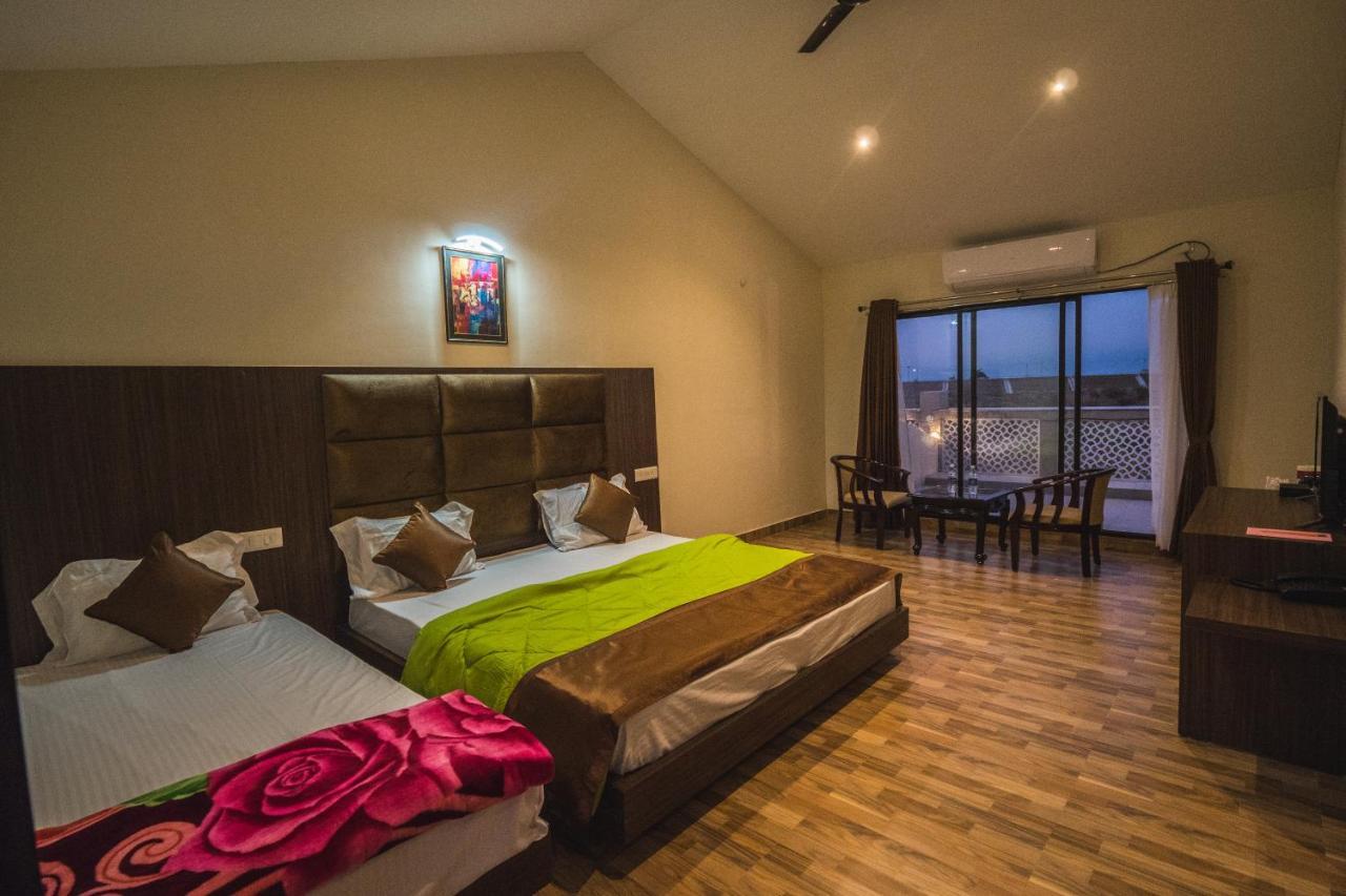 La Vita Nuova Resort Shaugaon Dış mekan fotoğraf