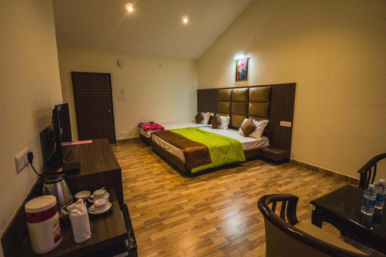 La Vita Nuova Resort Shaugaon Dış mekan fotoğraf